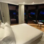 酒店 Black Diamond 地拉那