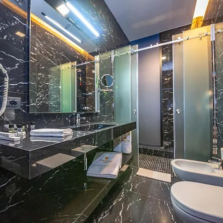 Black Diamond 4* Tirana