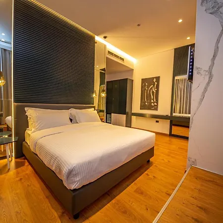 Black Diamond Hotel 4*