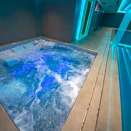 فندق Black Diamond