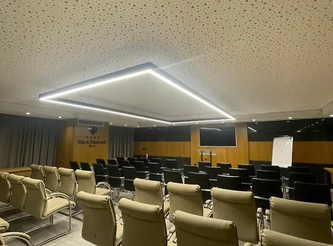 Black Diamond 4* Tirana